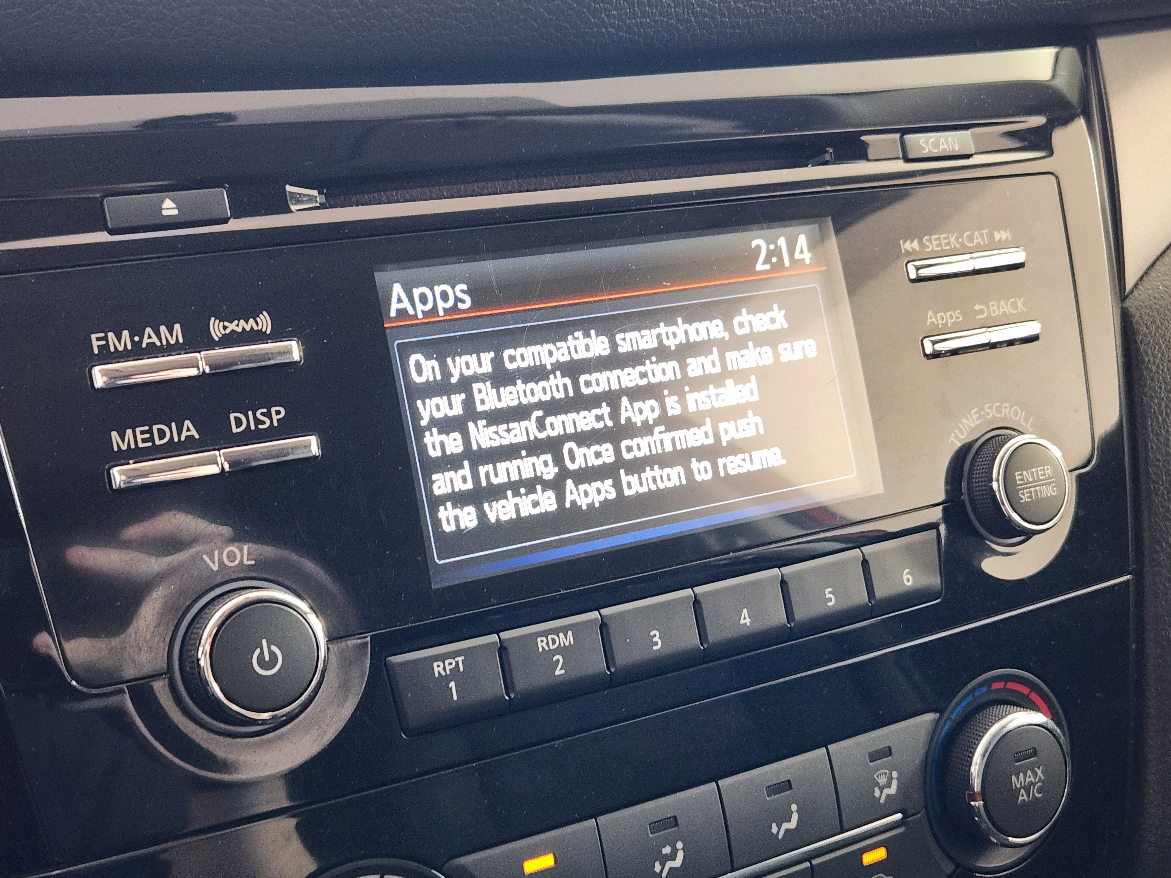 Used 2016 Nissan Rogue S image 23