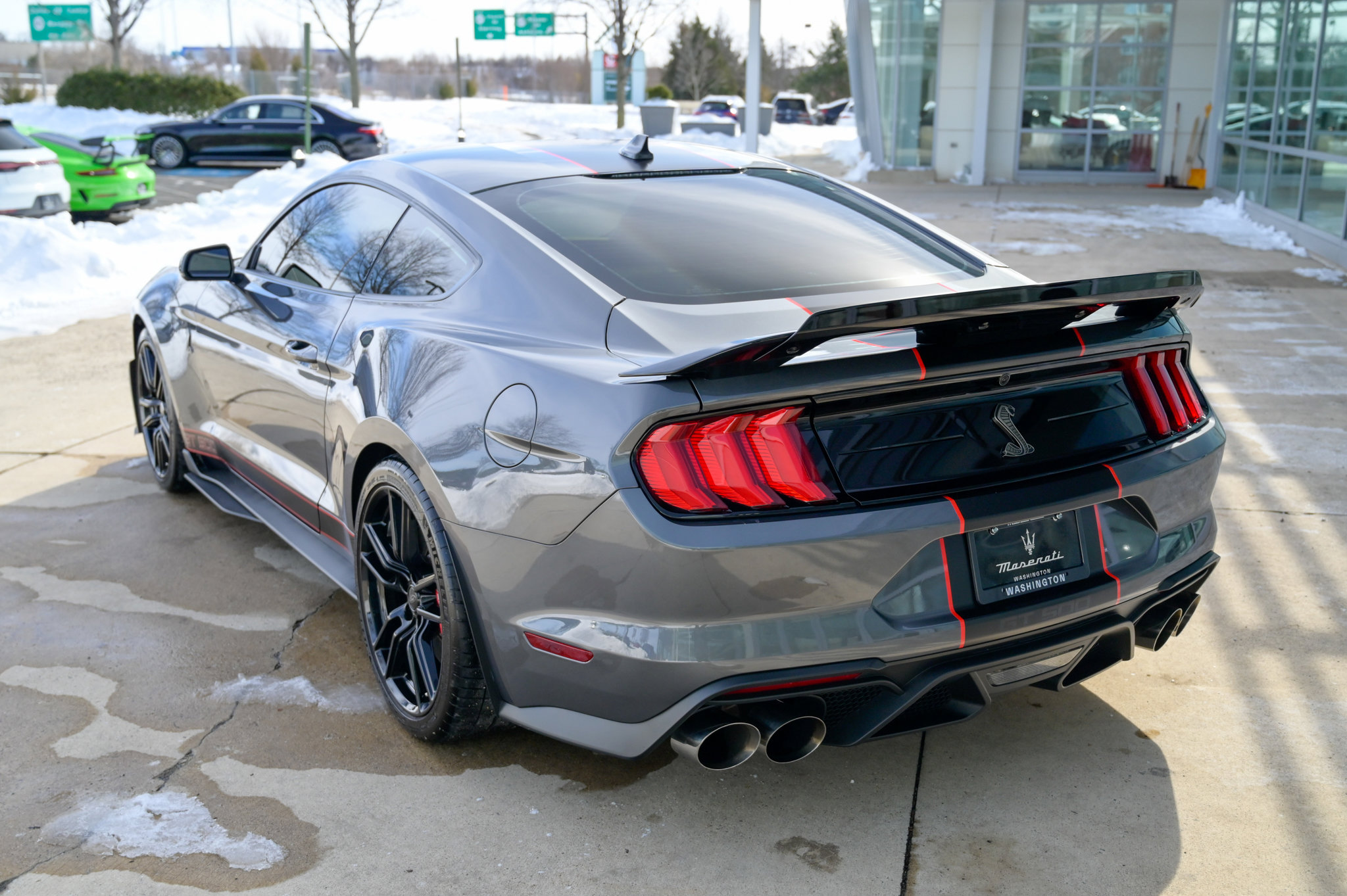 Used 2021 Ford Mustang Shelby GT500 w/ Technology Package image 7