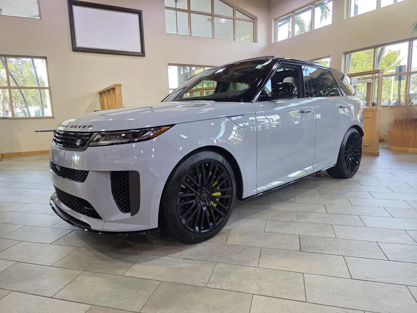 New 2026 Land Rover Range Rover Sport SV image 1