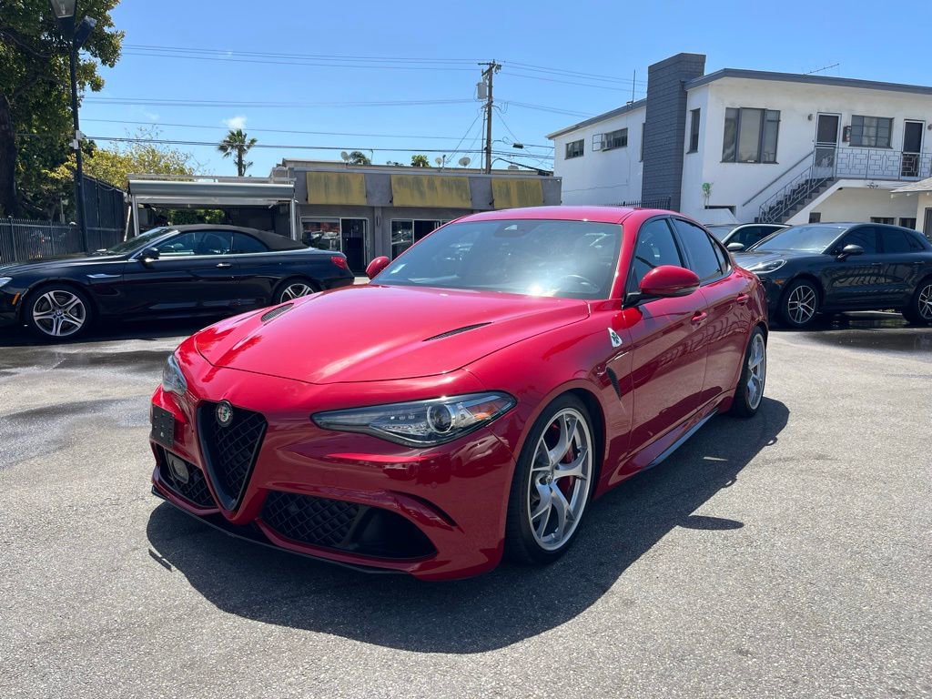 Used 2018 Alfa Romeo Giulia Quadrifoglio w/ Driver Assist Dynamic Package