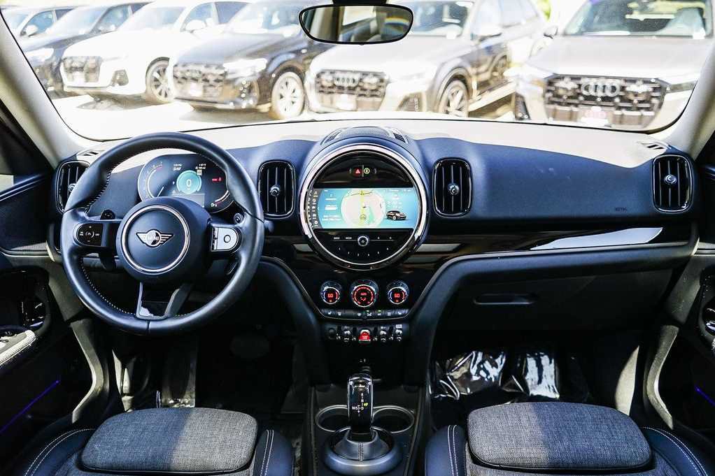 Used 2023 MINI Cooper Countryman S FWD image 12
