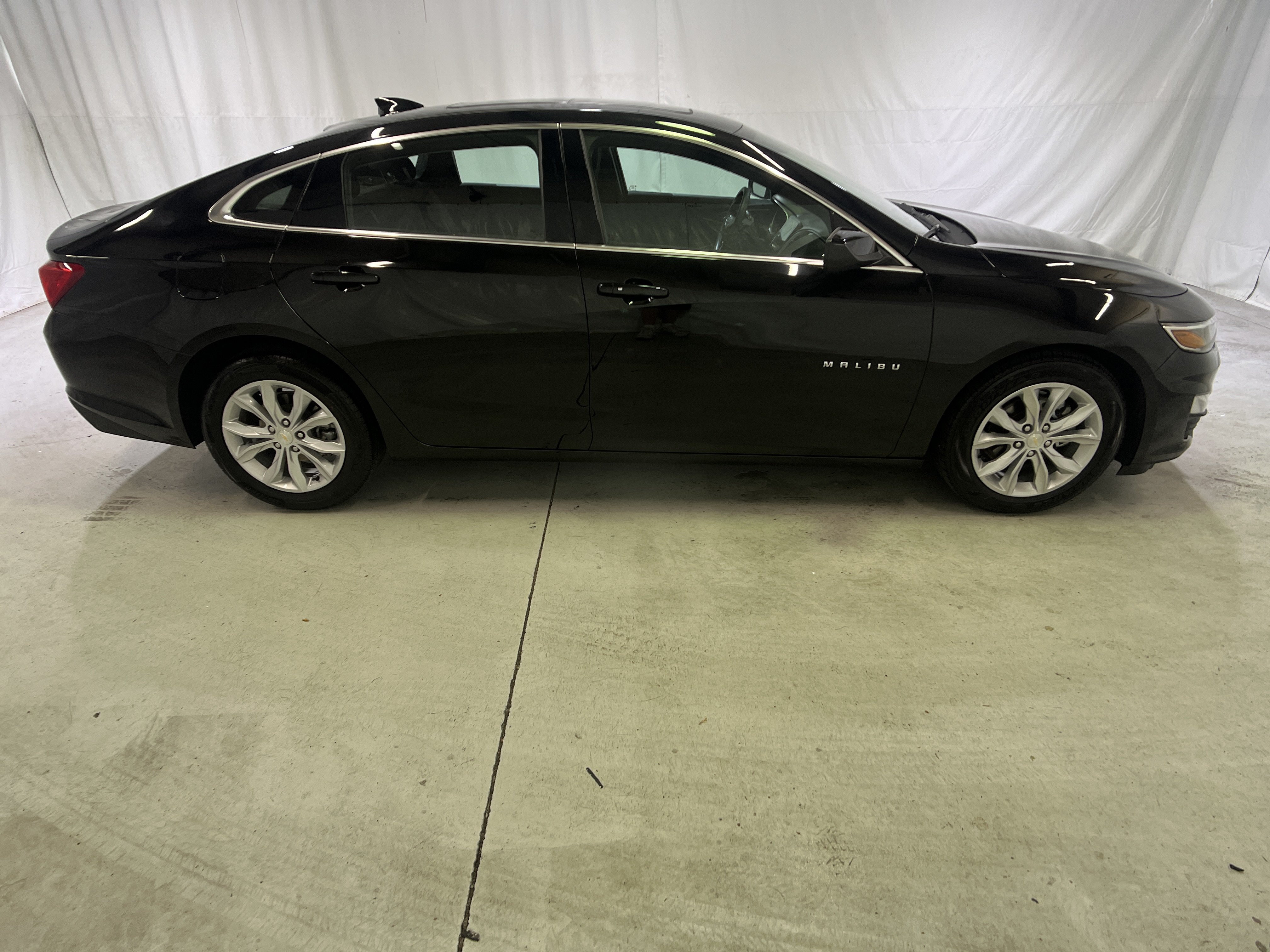 Certified 2024 Chevrolet Malibu LT FWD image 12