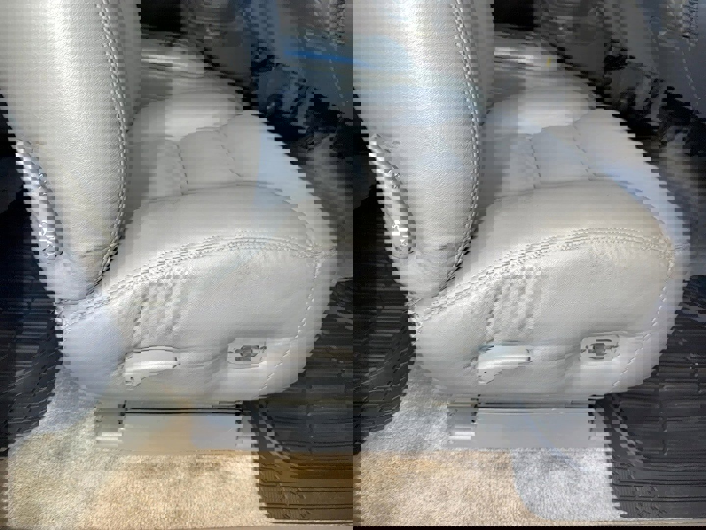 Used 1995 GMC Yukon SLE image 66