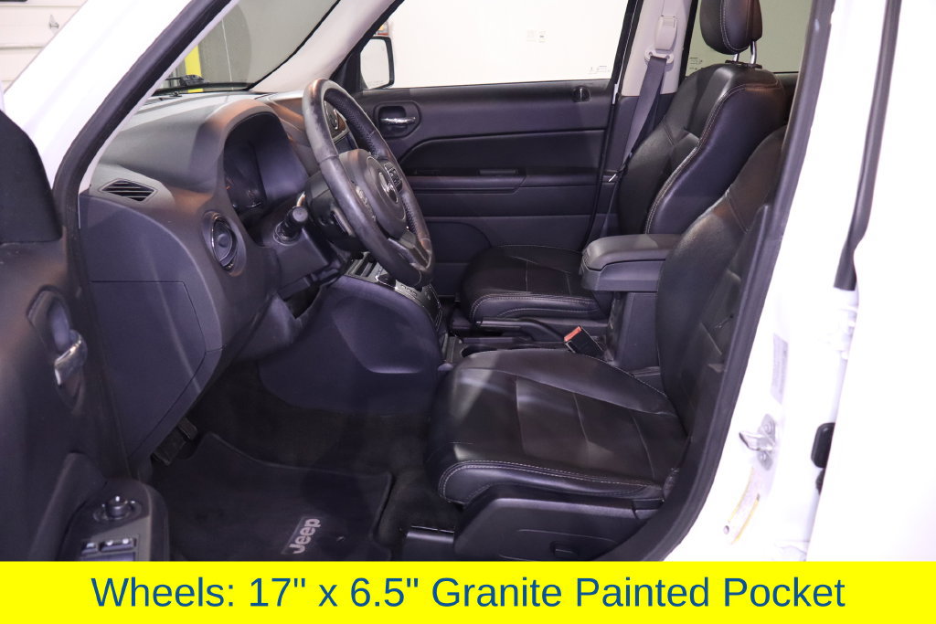 Used 2016 Jeep Patriot High Altitude FWD image 30