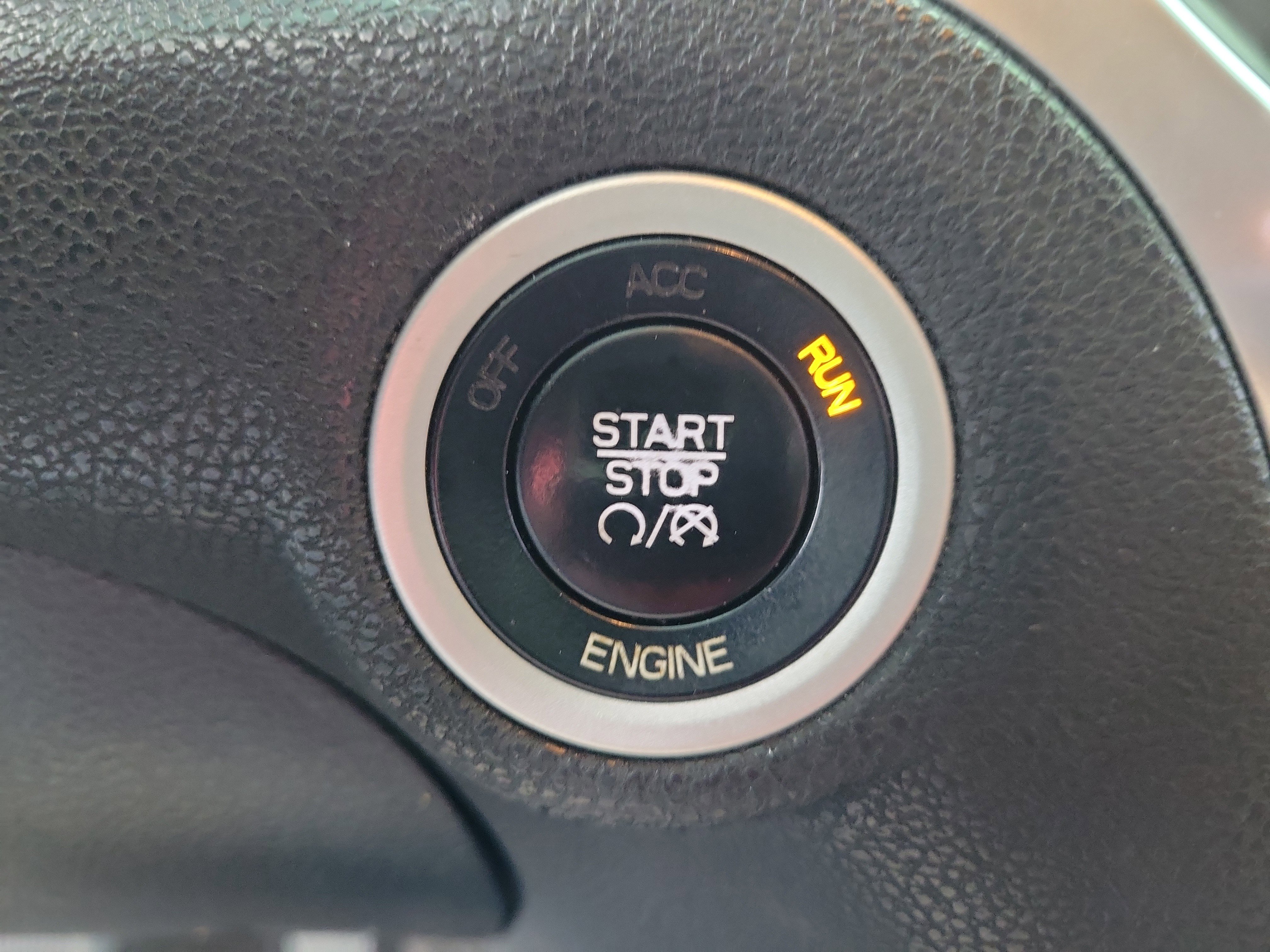 Used 2016 Chrysler 300 Limited image 28