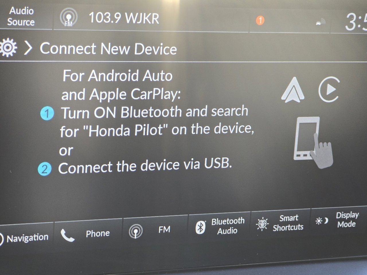 New 2025 Honda Pilot Touring image 6