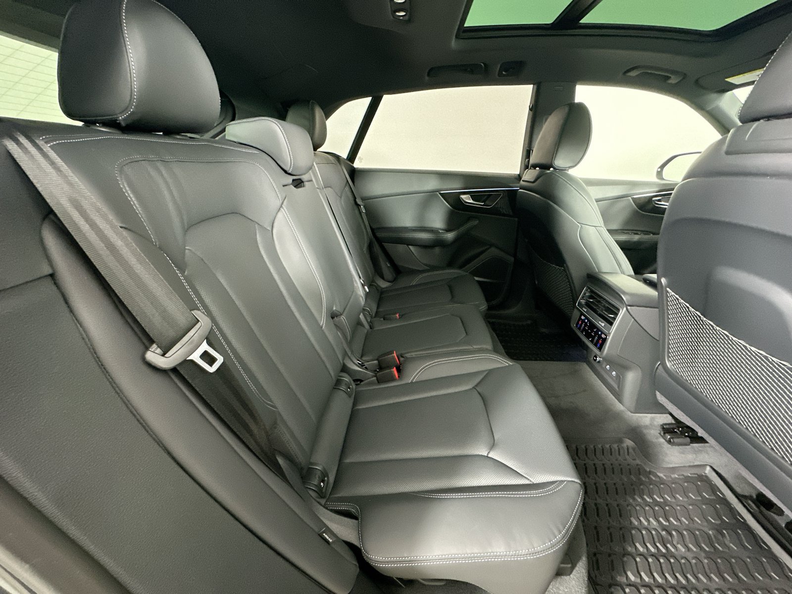 New 2027 Audi Q8 Prestige AWD/4WD image 42