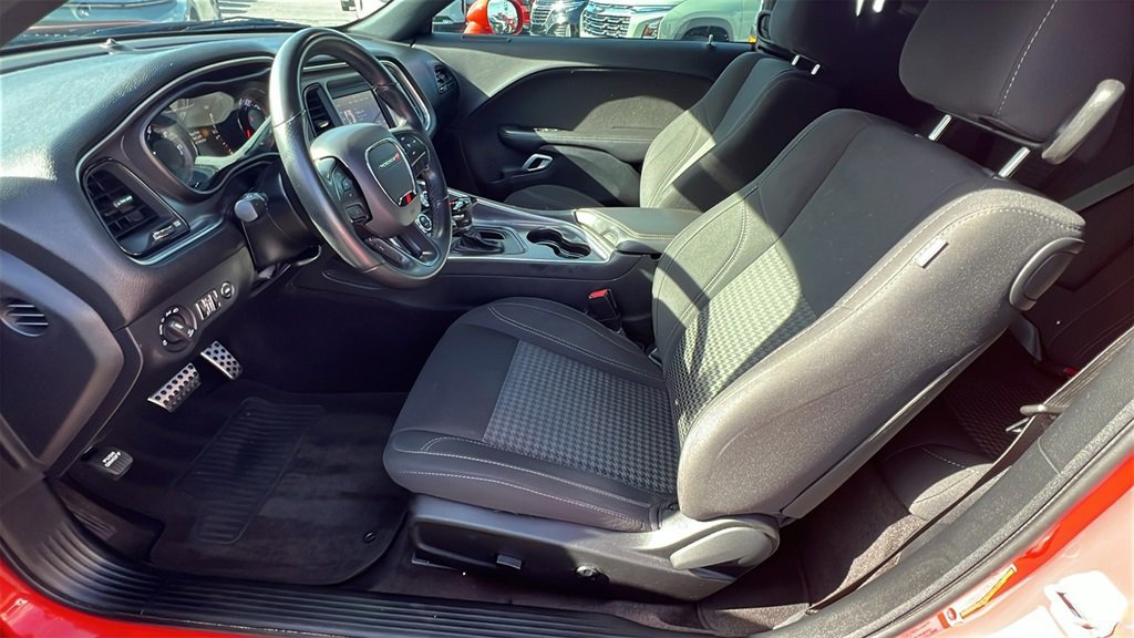 Used 2018 Dodge Challenger SXT w/ Blacktop Package image 14