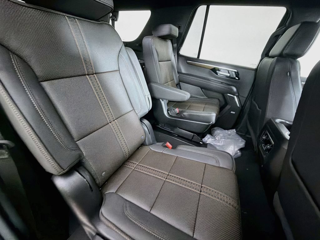 New 2026 Chevrolet Tahoe High Country AWD/4WD image 24