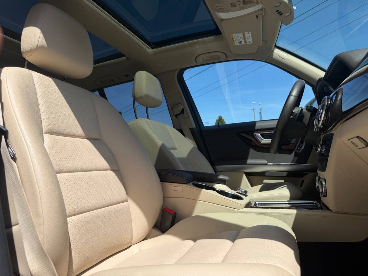 Used 2014 Mercedes-Benz GLK 350 2WD image 15