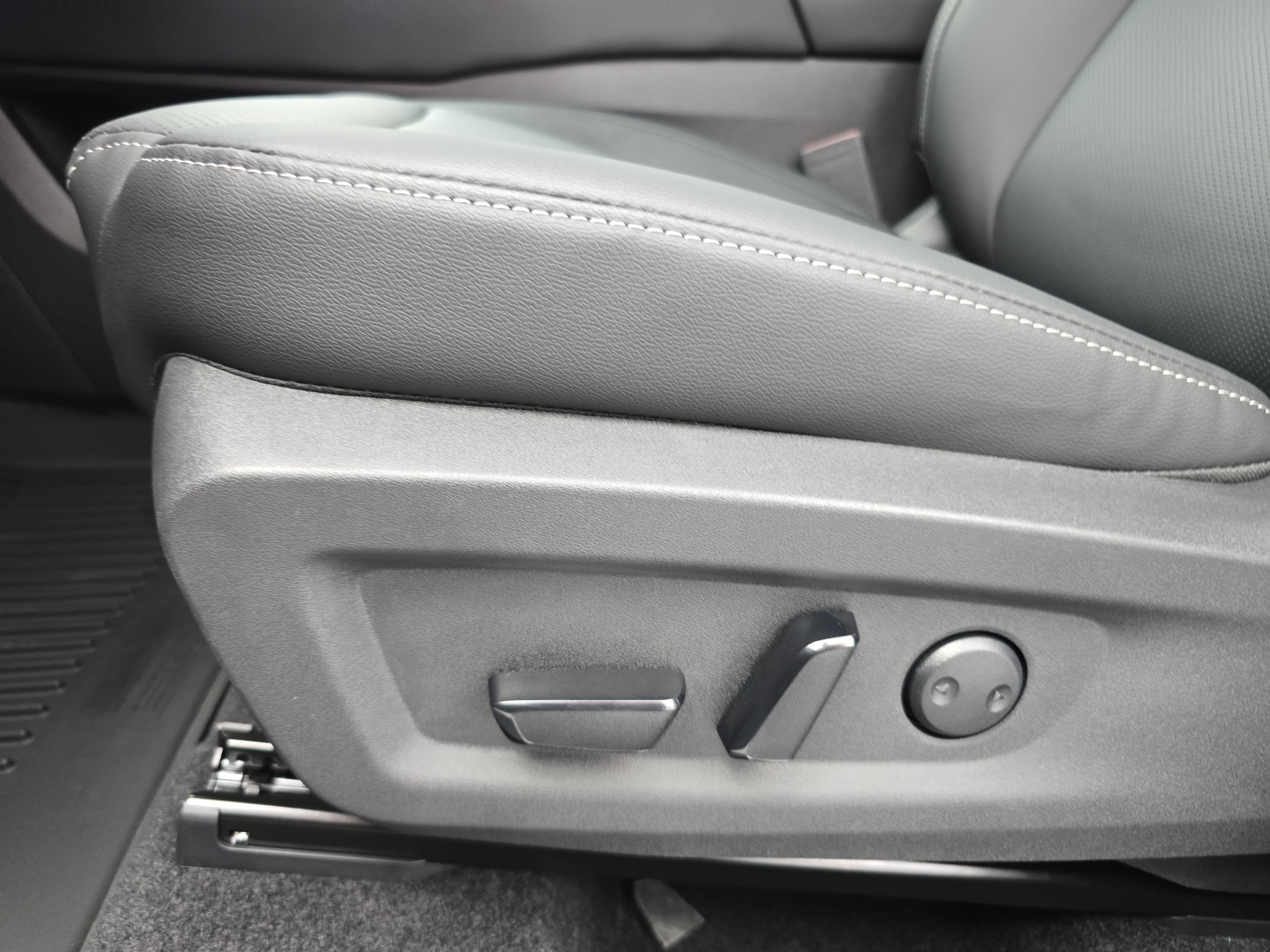 New 2026 Nissan Murano SL AWD/4WD image 28