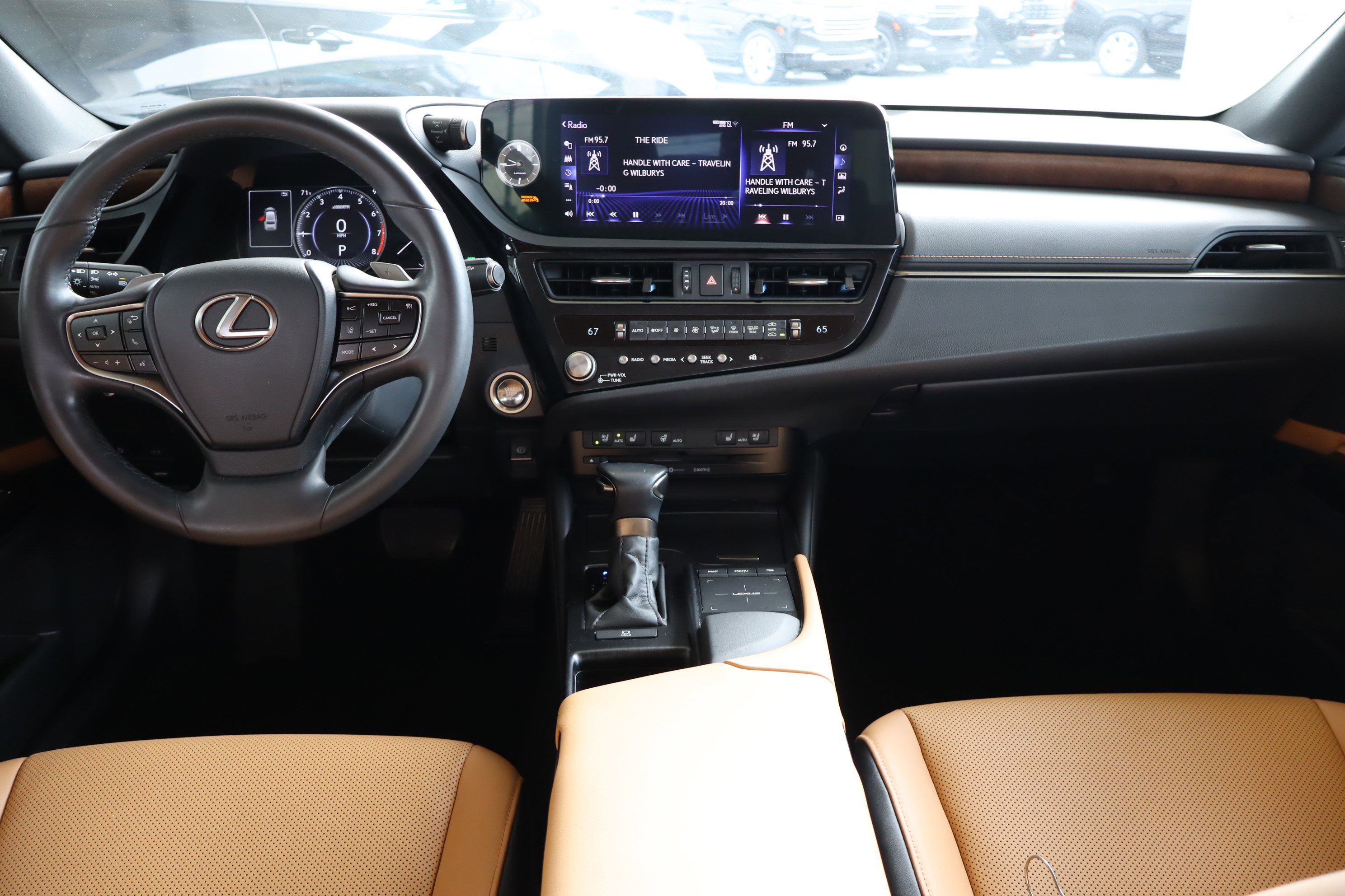 Used 2022 Lexus ES 350 w/ Premium Package image 12