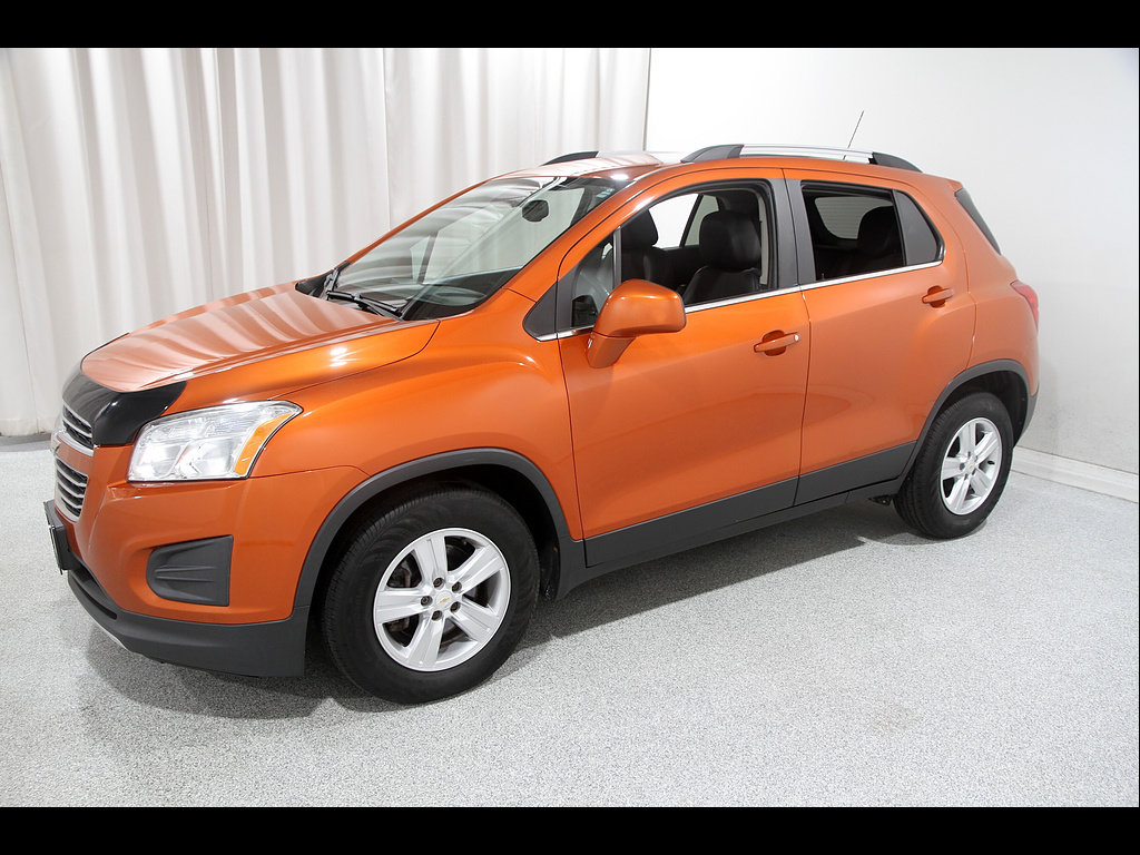 Used 2015 Chevrolet Trax LT w/ LT Plus Package FWD image 3