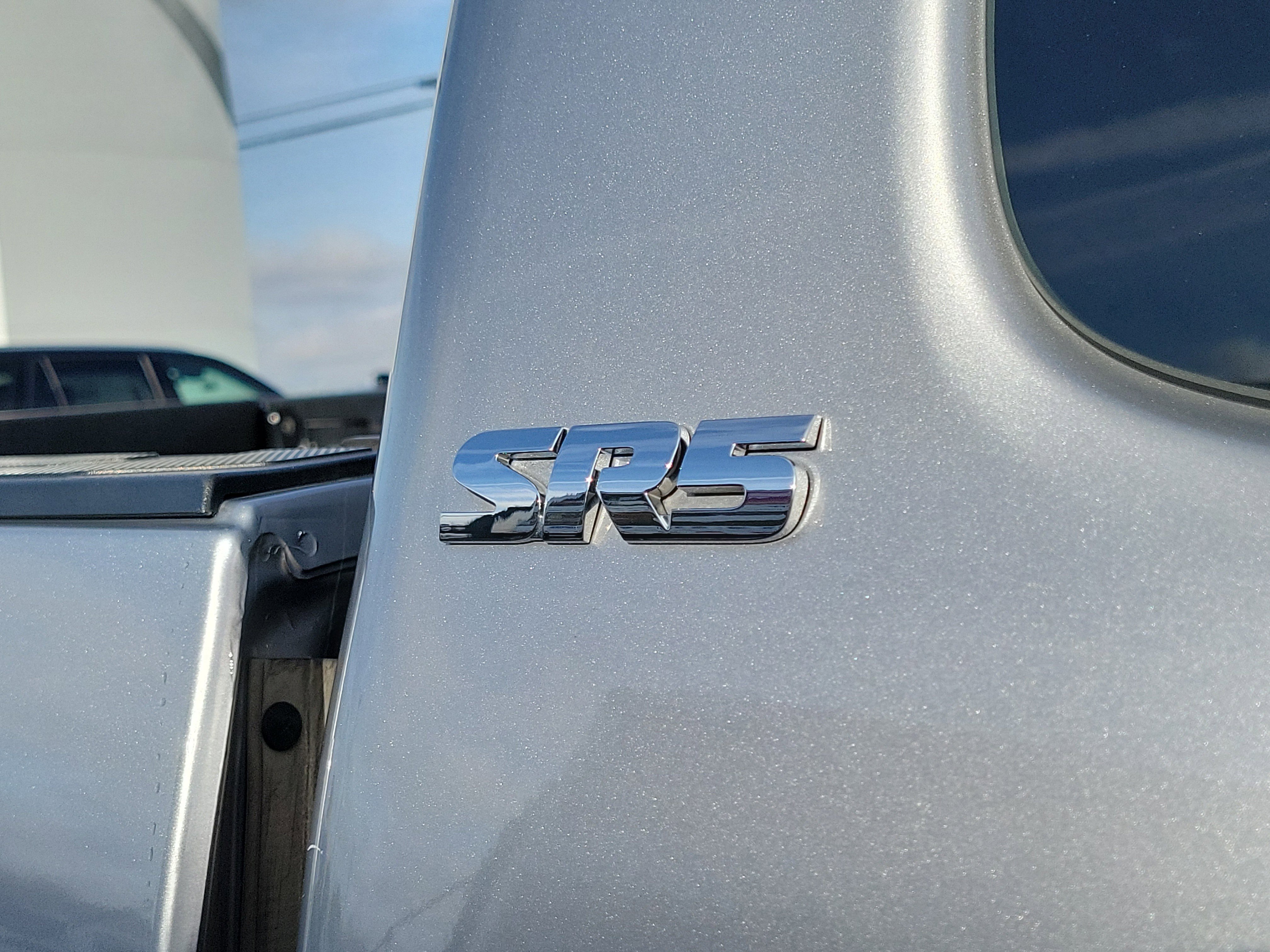 Used 2021 Toyota Tacoma SR5 image 6