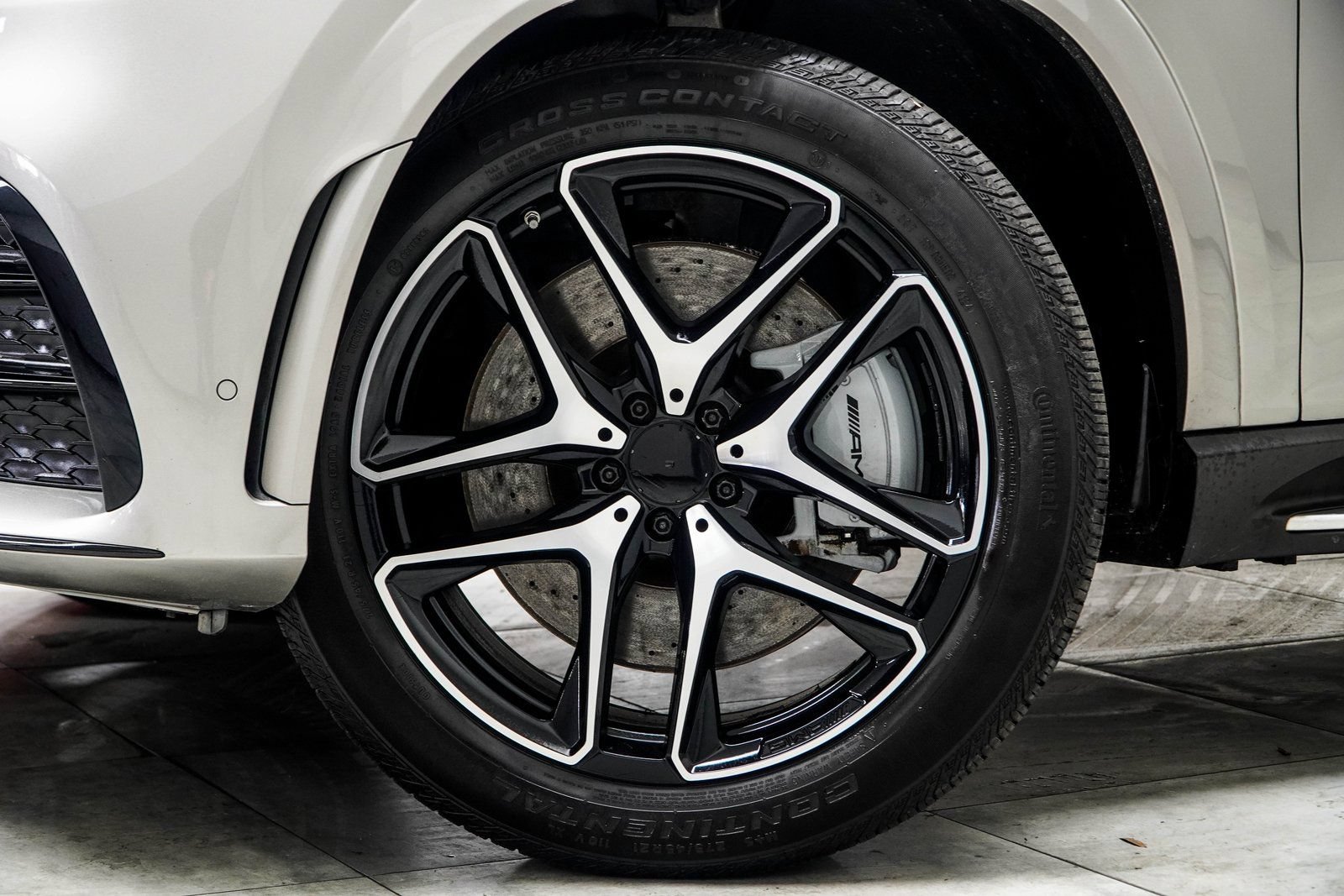 Used 2022 Mercedes-Benz GLE 53 AMG 4MATIC image 4