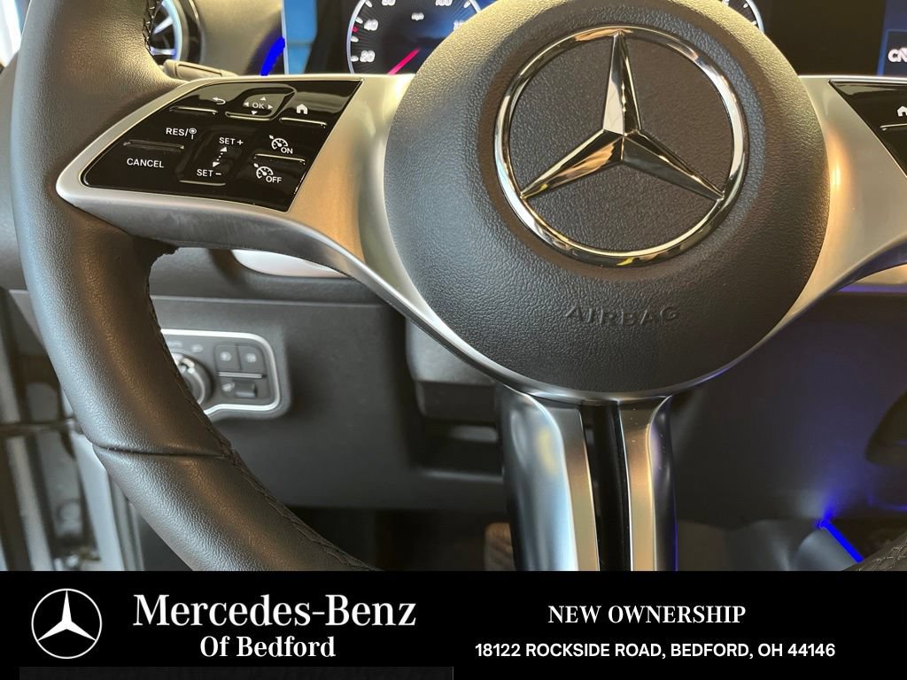 Used 2026 Mercedes-Benz GLB 250 4MATIC image 25