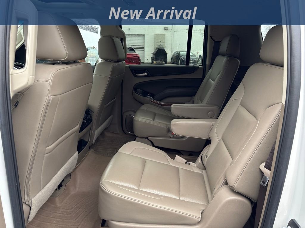 Used 2020 Chevrolet Suburban Premier image 10