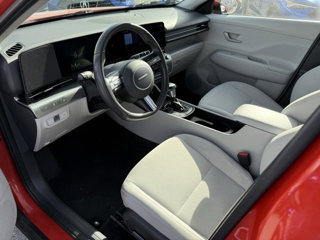 Used 2024 Hyundai Kona SEL image 11