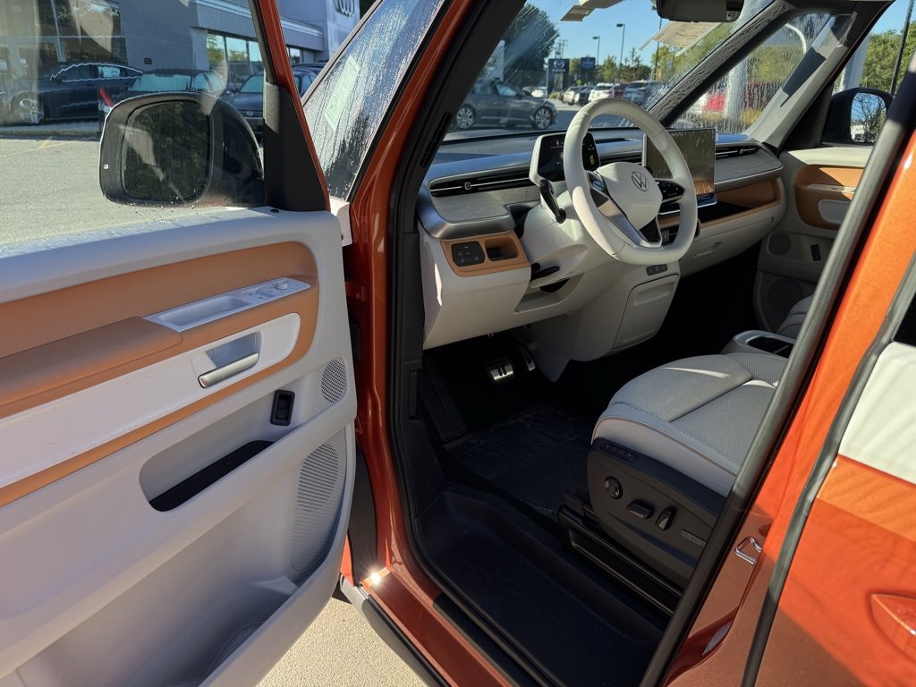 New 2025 Volkswagen ID. Buzz 1st Edition image 15