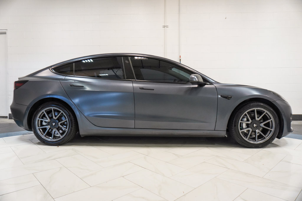 Used 2022 Tesla Model 3 Standard Range RWD image 23