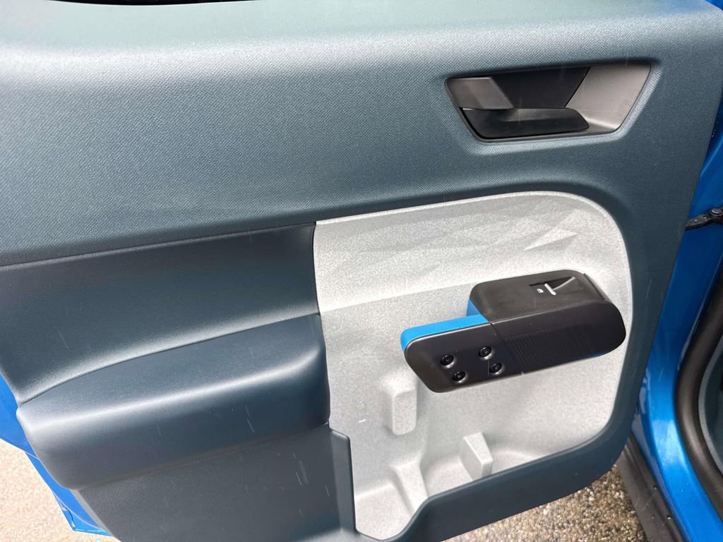 Used 2025 Ford Maverick XLT w/ XLT Luxury Package image 9