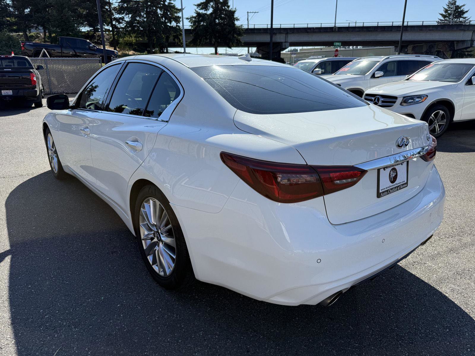 Used 2021 INFINITI Q50 Luxe image 15