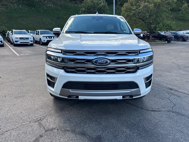 Used 2024 Ford Expedition Platinum AWD/4WD image 8