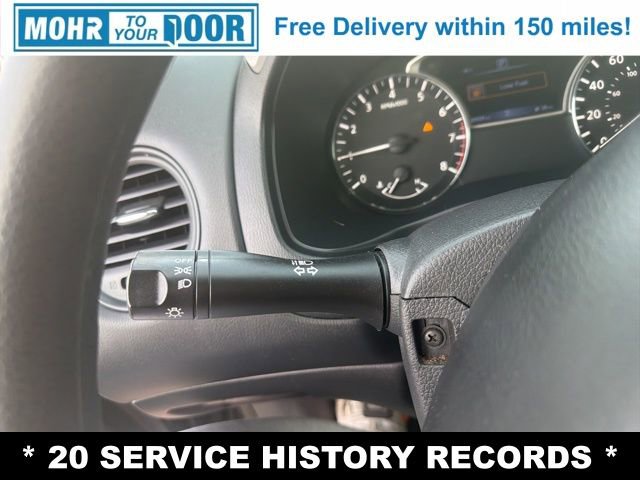 Used 2020 Nissan Pathfinder S image 16