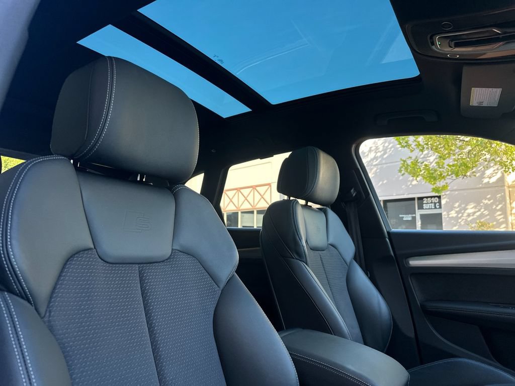 Certified 2024 Audi Q5 e Prestige w/ Prestige Package AWD/4WD image 20