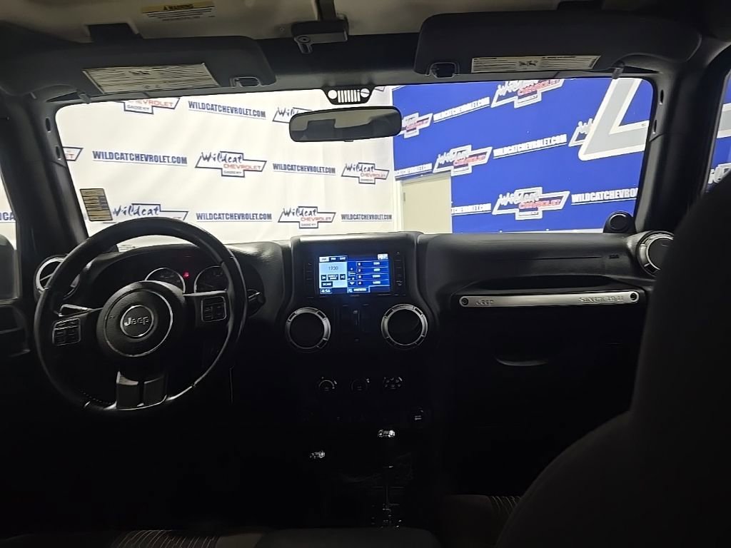 Used 2012 Jeep Wrangler Unlimited Sahara w/ Dual Top Group image 26