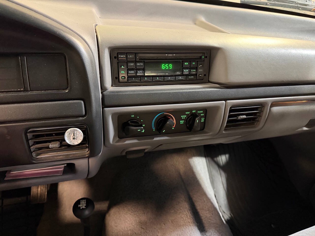 Used 1996 Ford F250 4x4 Regular Cab image 5