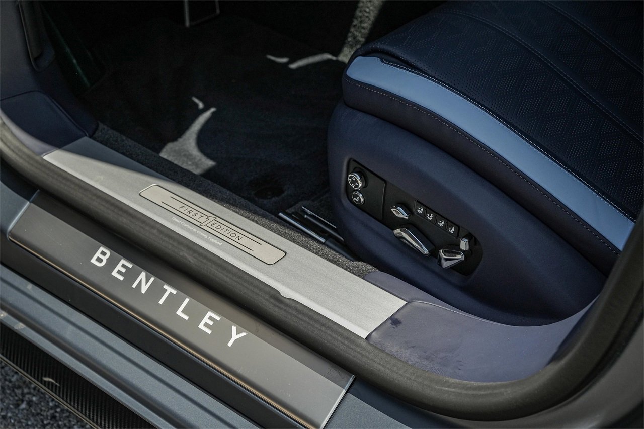 New 2025 Bentley Flying Spur Plug-In Hybrid image 33