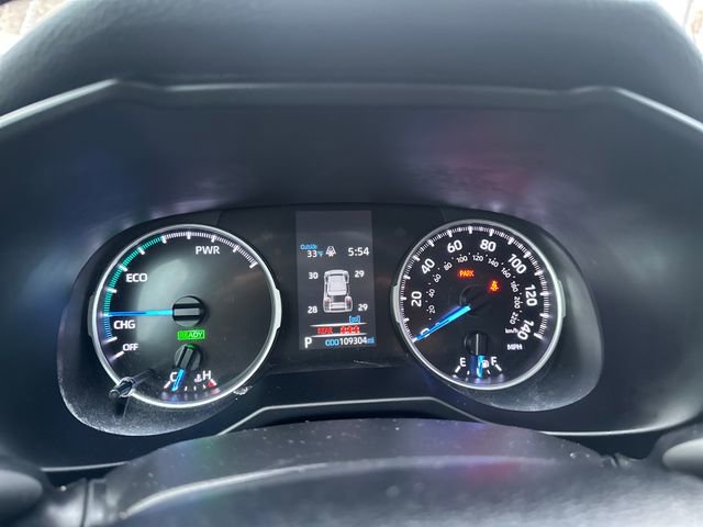 Used 2022 Toyota RAV4 LE image 14