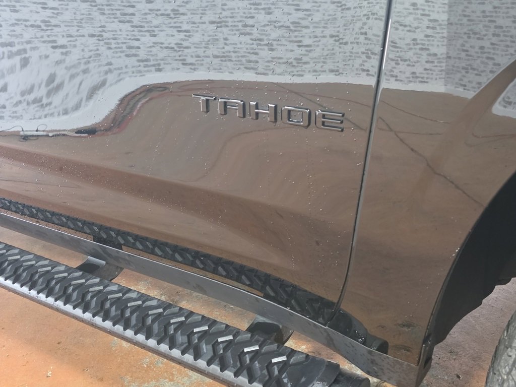 Used 2023 Chevrolet Tahoe Z71 w/ Luxury Package image 14