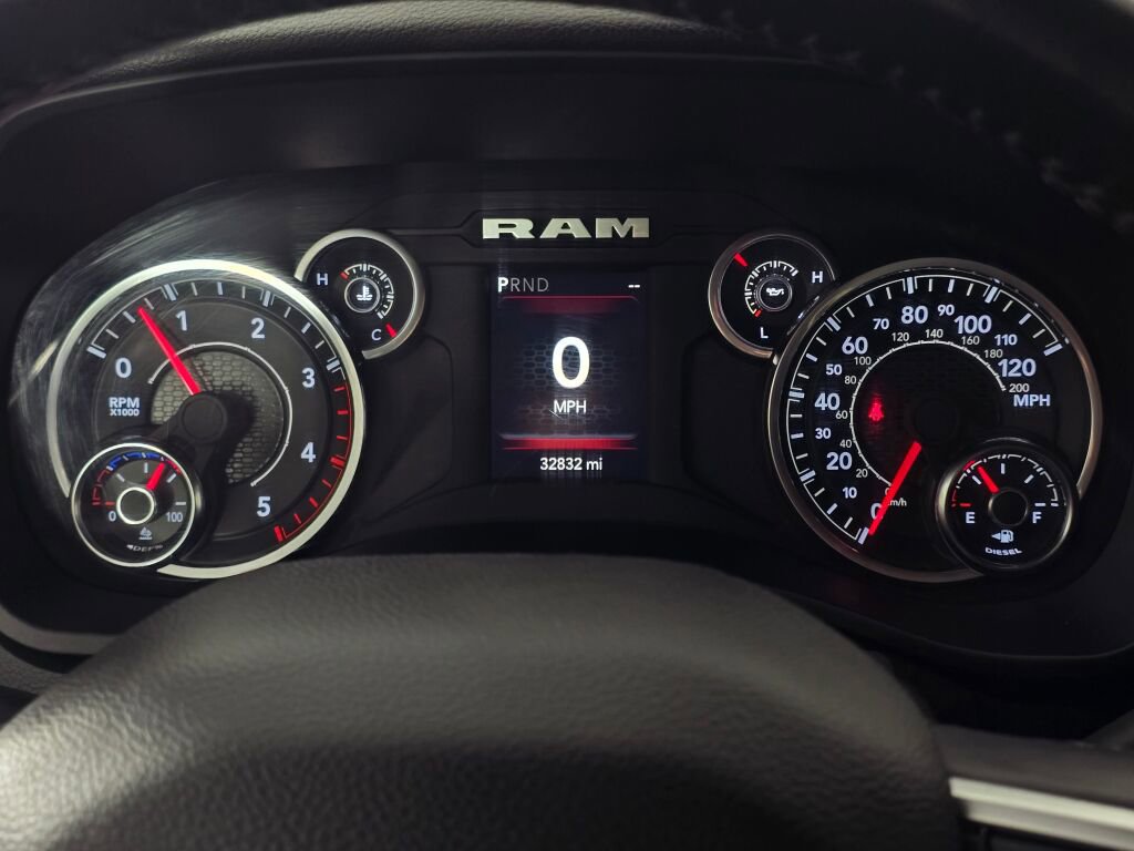 Used 2024 RAM 2500 Big Horn image 27