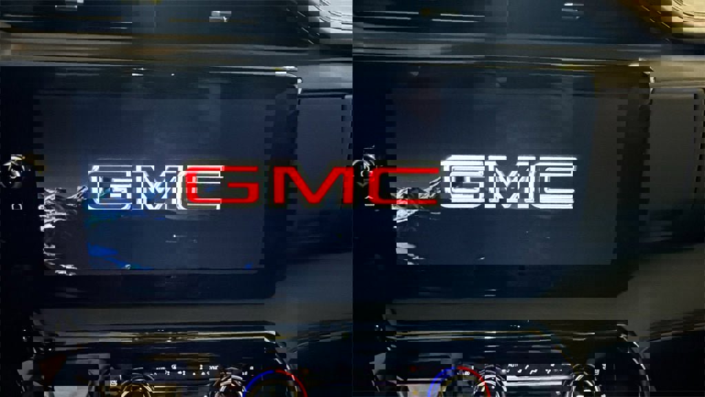 New 2026 GMC Sierra 3500 AT4 w/ AT4 Premium Plus Package image 26