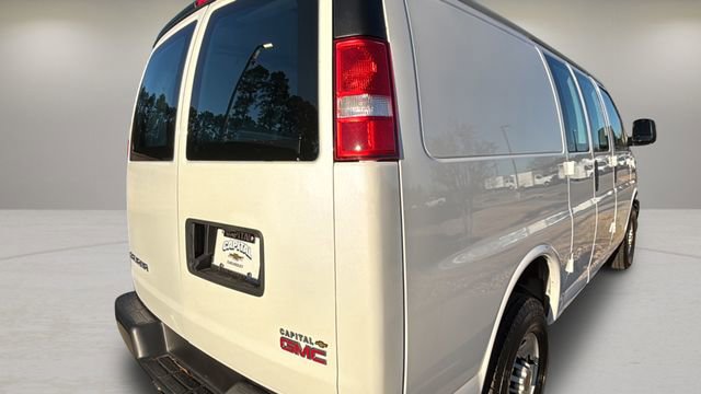 Used 2023 GMC Savana 2500 w/ Driver Convenience Package RWD image 32