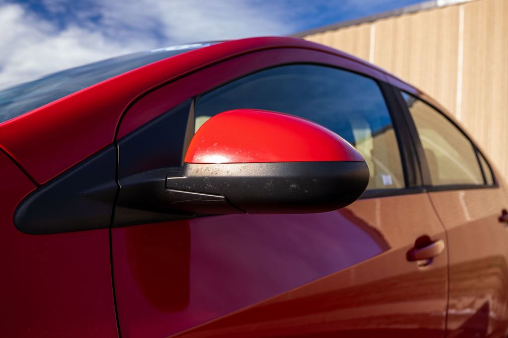 Used 2013 Chevrolet Sonic LS image 9