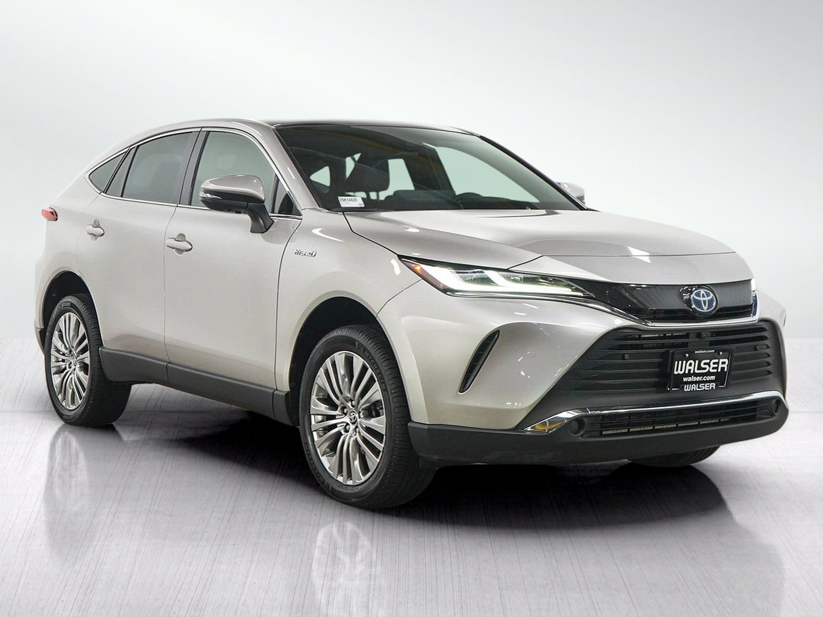 Used 2021 Toyota Venza Limited AWD/4WD image 9