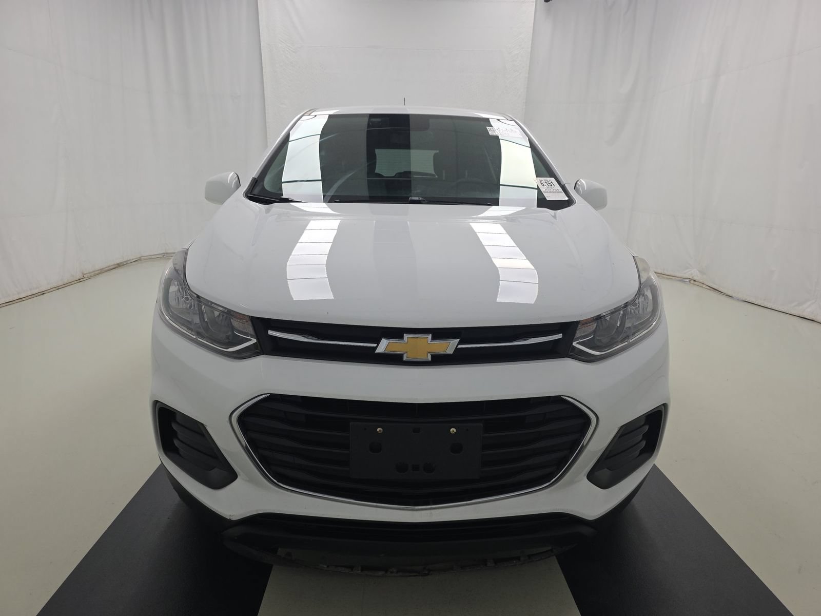 Used 2021 Chevrolet Trax LS w/ Tint and Cruise Package FWD video 2