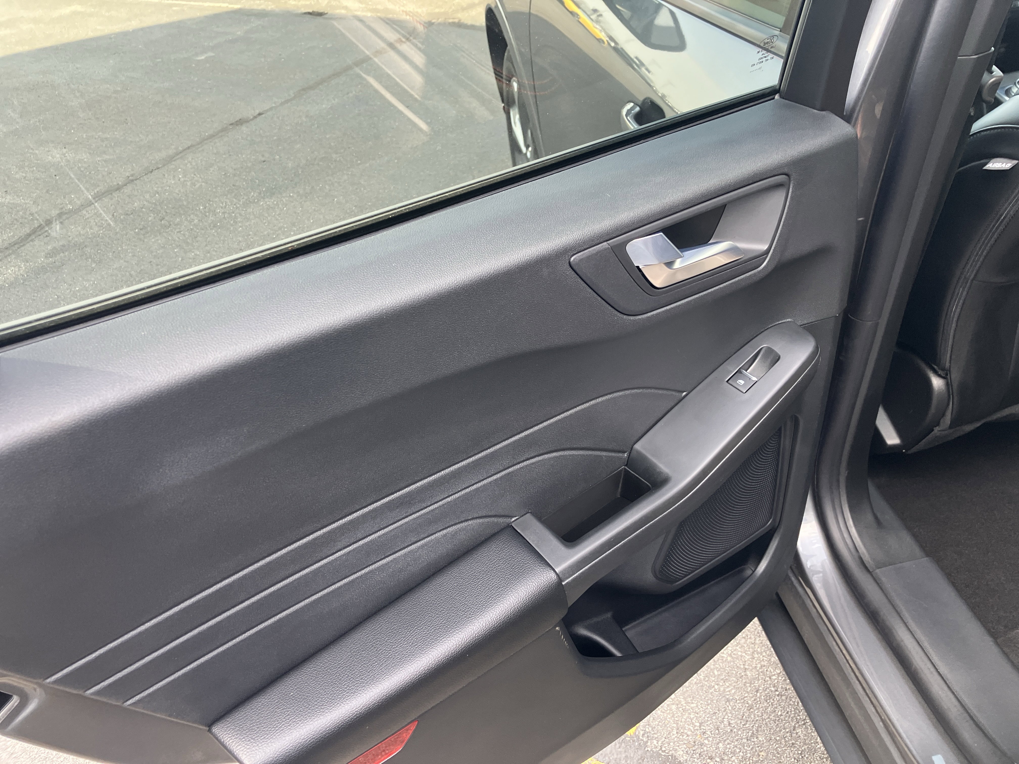 Used 2024 Ford Escape ST-Line w/ Tech Pack #1 image 16