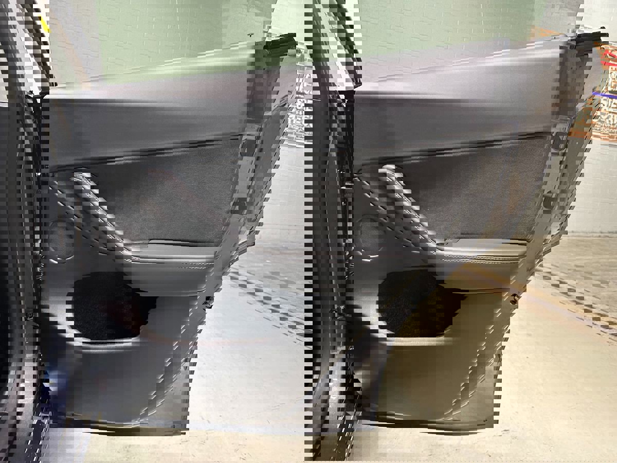 Used 2023 Tesla Model Y Long Range image 14