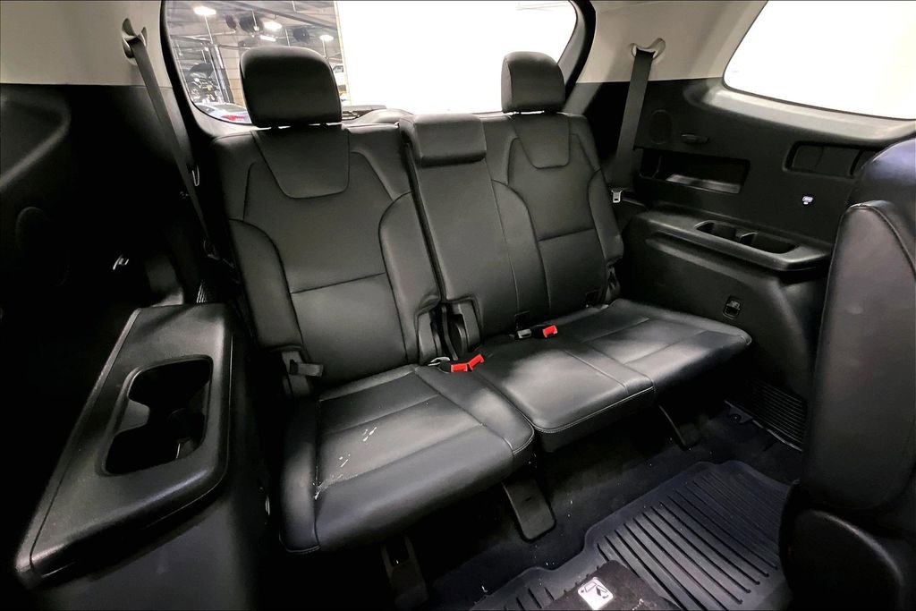 Used 2022 Kia Telluride SX w/ SX Prestige Package image 36
