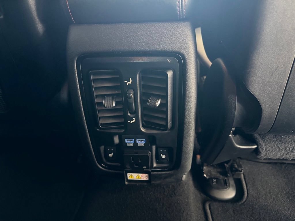 Used 2021 Dodge Durango R/T w/ Blacktop Package RWD image 35