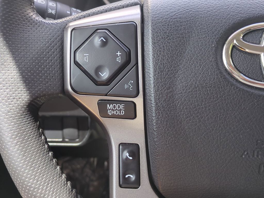 Used 2022 Toyota Tacoma SR5 w/ Technology Package RWD image 25