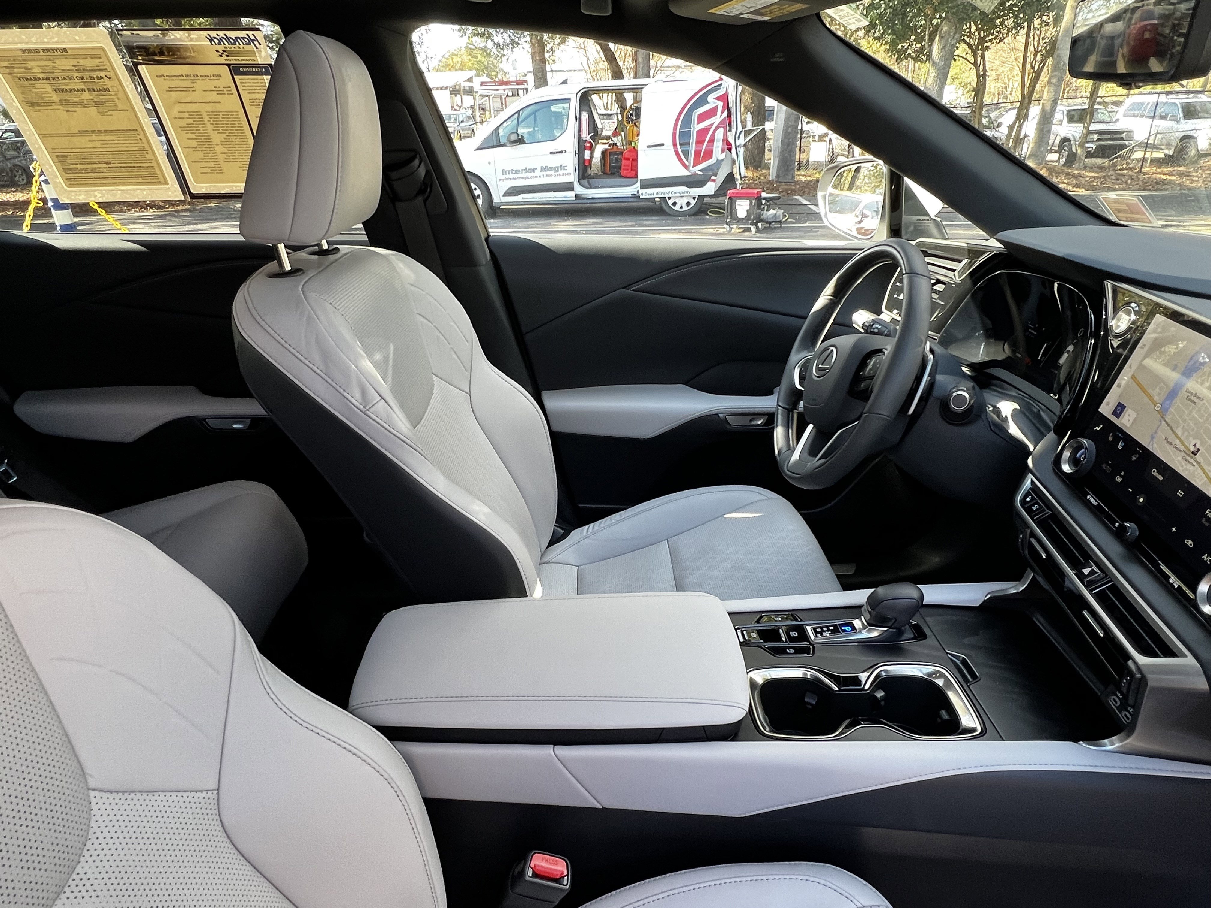 Used 2025 Lexus RX 350 Premium Plus image 45