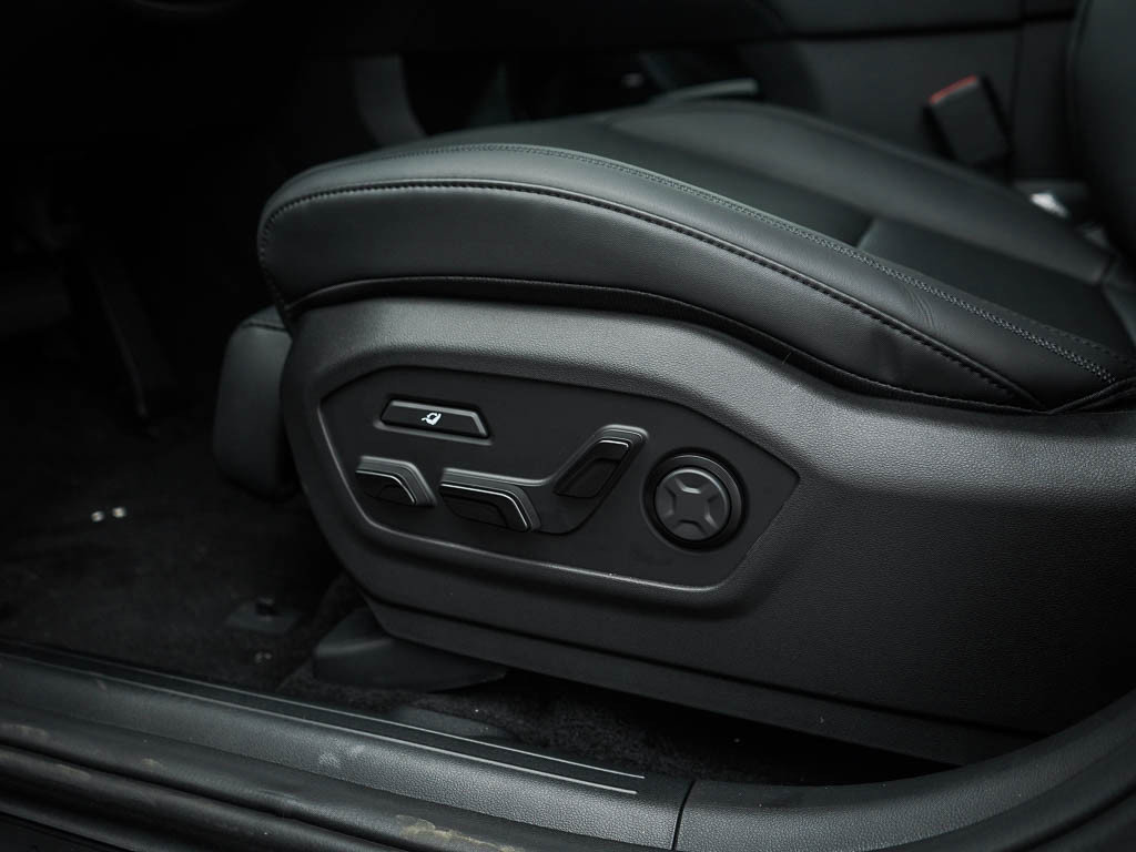 New 2026 Hyundai Santa Fe Calligraphy image 21