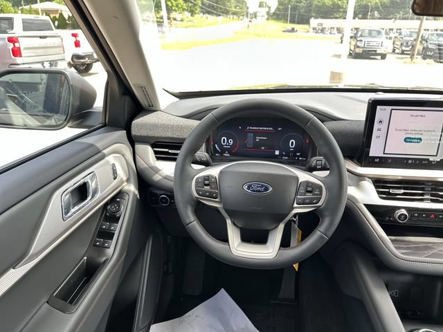 New 2026 Ford Explorer Active w/ Active Comfort Package AWD/4WD image 13
