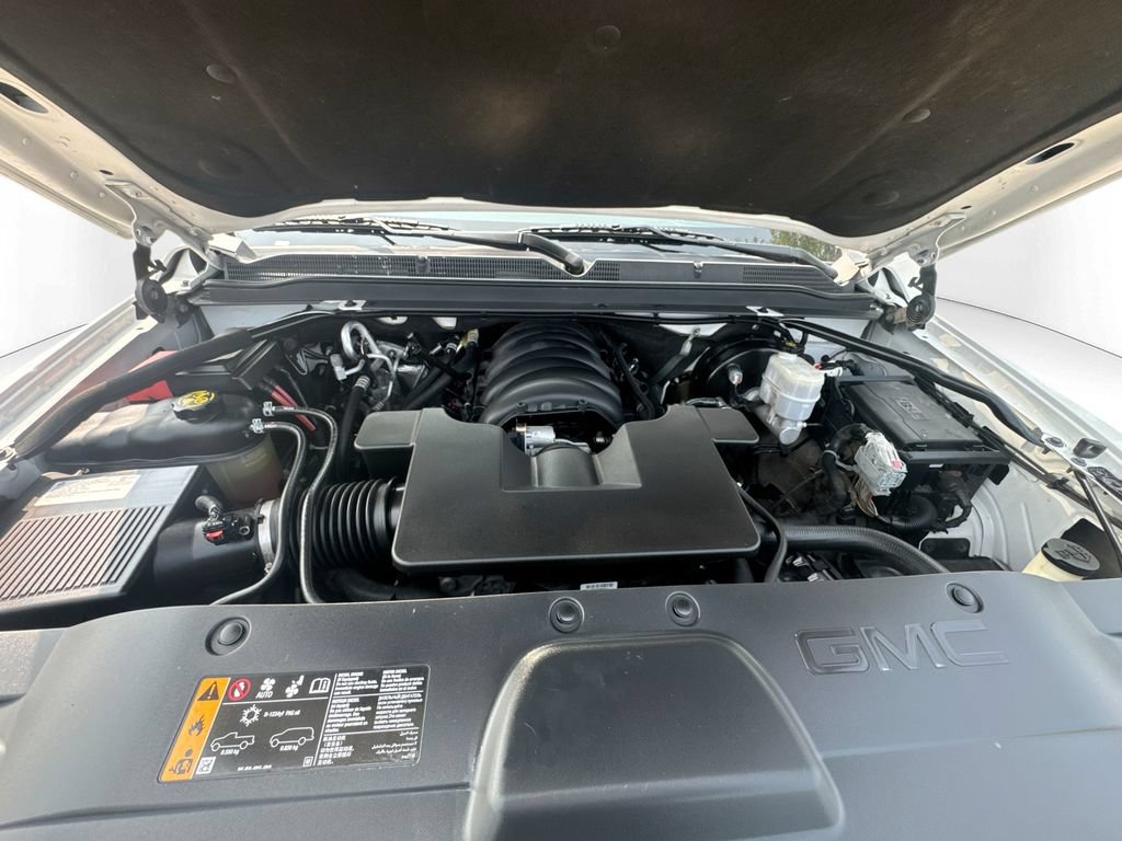 Used 2020 GMC Yukon SLT AWD/4WD image 18