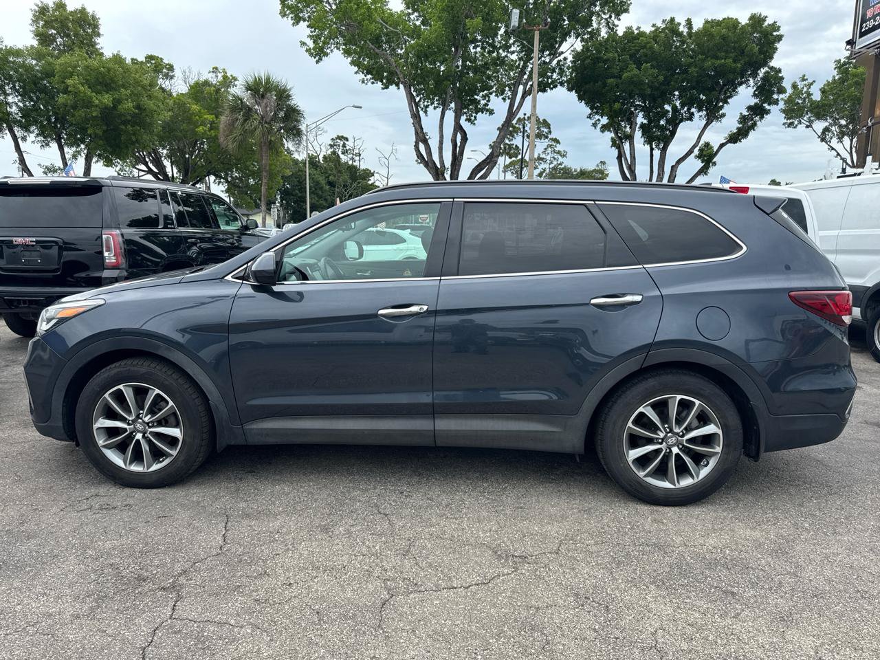 Used 2019 Hyundai Santa Fe XL SE AWD/4WD image 3